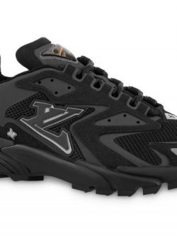 LV RUNNER TATIC SNEAKER