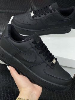Nike Air Force 1 Low