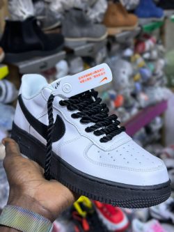 Nike Air Force 1 Low avec lacets corde noire chaussures personnalisées blanches unisexes toutes tailles